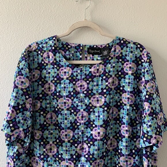 Maggie Barnes Womens Plus Size 1X Multicolor Geometric Print Blouse Top - Picture 2 of 5